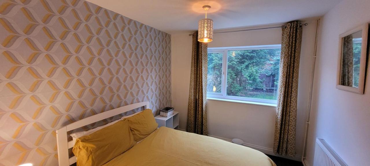 The Hillside Apartment - King'S Norton Birmingham Exteriör bild